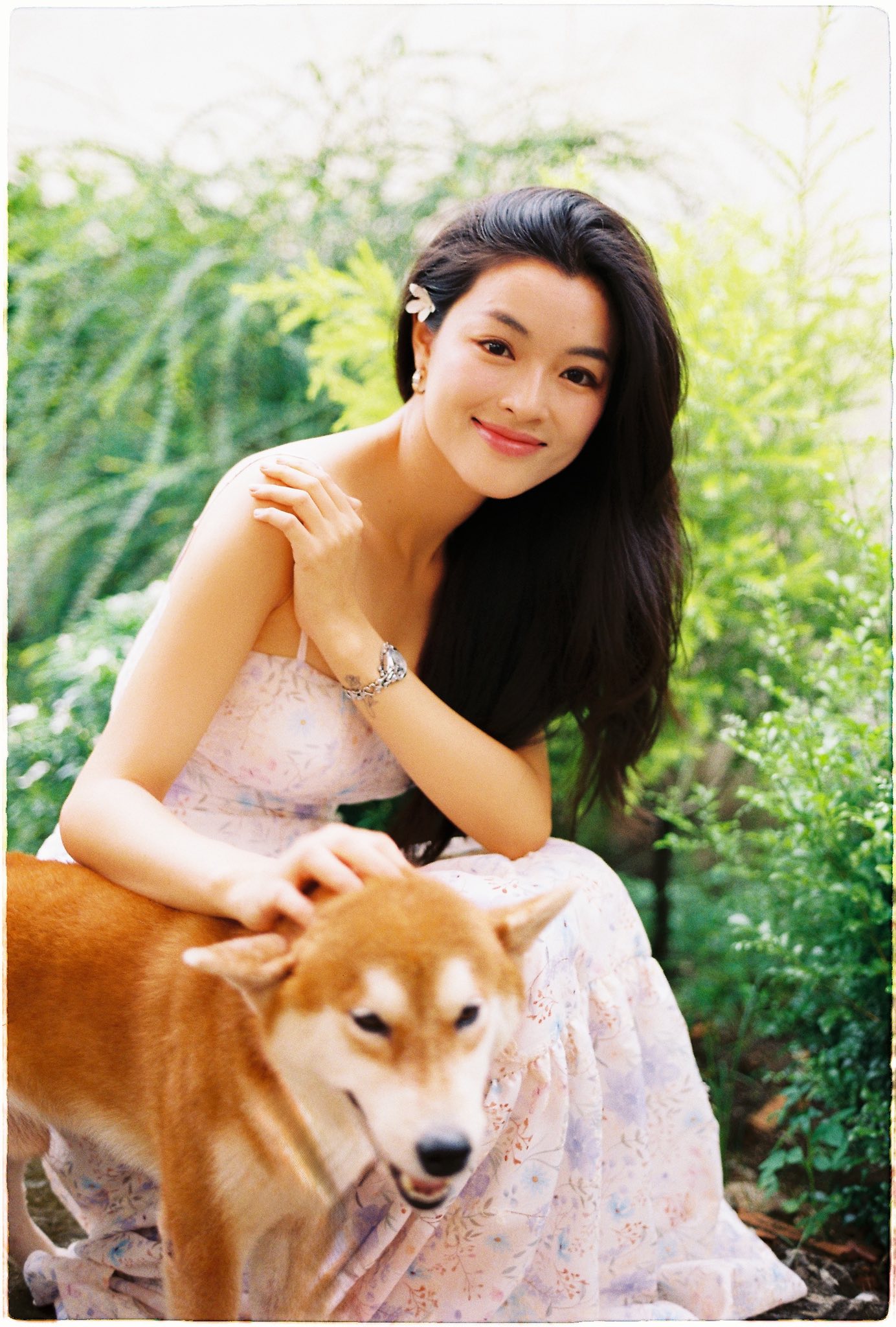 Nhan sắc kinh diễm như sao thập ni&ecirc;n 90 của c&ocirc; g&aacute;i được nhạc trưởng trẻ nổi tiếng Việt Nam cầu h&ocirc;n- Ảnh 4.