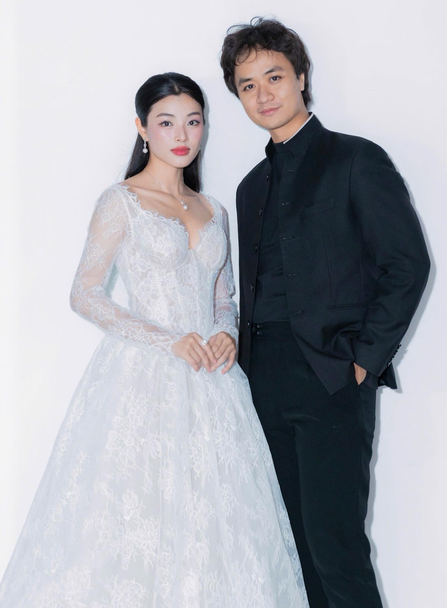 Nhan sắc kinh diễm như sao thập ni&ecirc;n 90 của c&ocirc; g&aacute;i được nhạc trưởng trẻ nổi tiếng Việt Nam cầu h&ocirc;n- Ảnh 10.