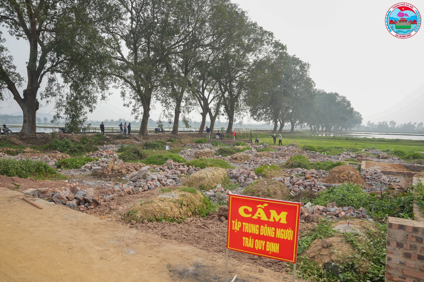 X&acirc;y hơn 80 mộ giả để 'giữ chỗ'- Ảnh 9.