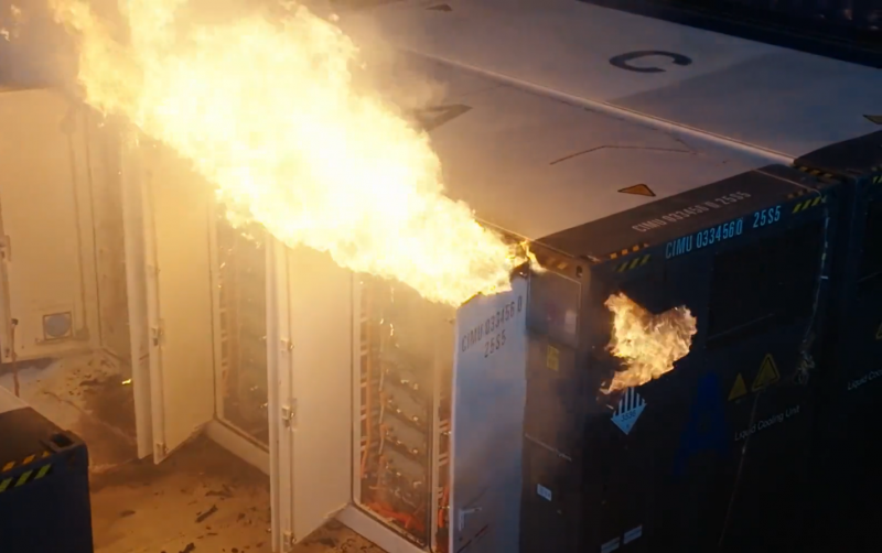 "G&atilde; khổng lồ c&oacute; 8.000 nh&acirc;n vi&ecirc;n to&agrave;n cầu" vừa l&agrave;m điều liều lĩnh đầu ti&ecirc;n tr&ecirc;n thế giới- Ảnh 2.