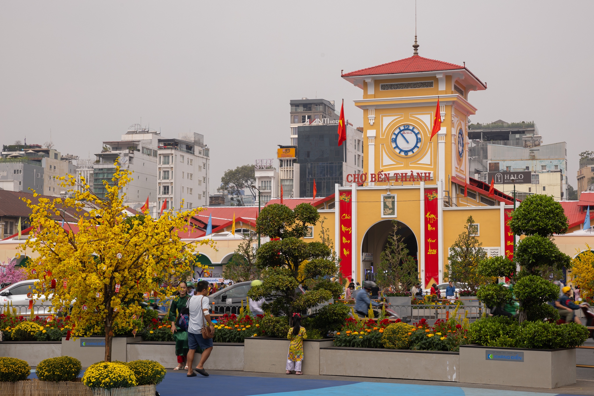 Loạt c&ocirc;ng tr&igrave;nh biểu tượng trăm tuổi của TP.HCM &ldquo;thay &aacute;o mới&rdquo;: Trung t&acirc;m giờ nh&igrave;n lạ qu&aacute;!- Ảnh 6.