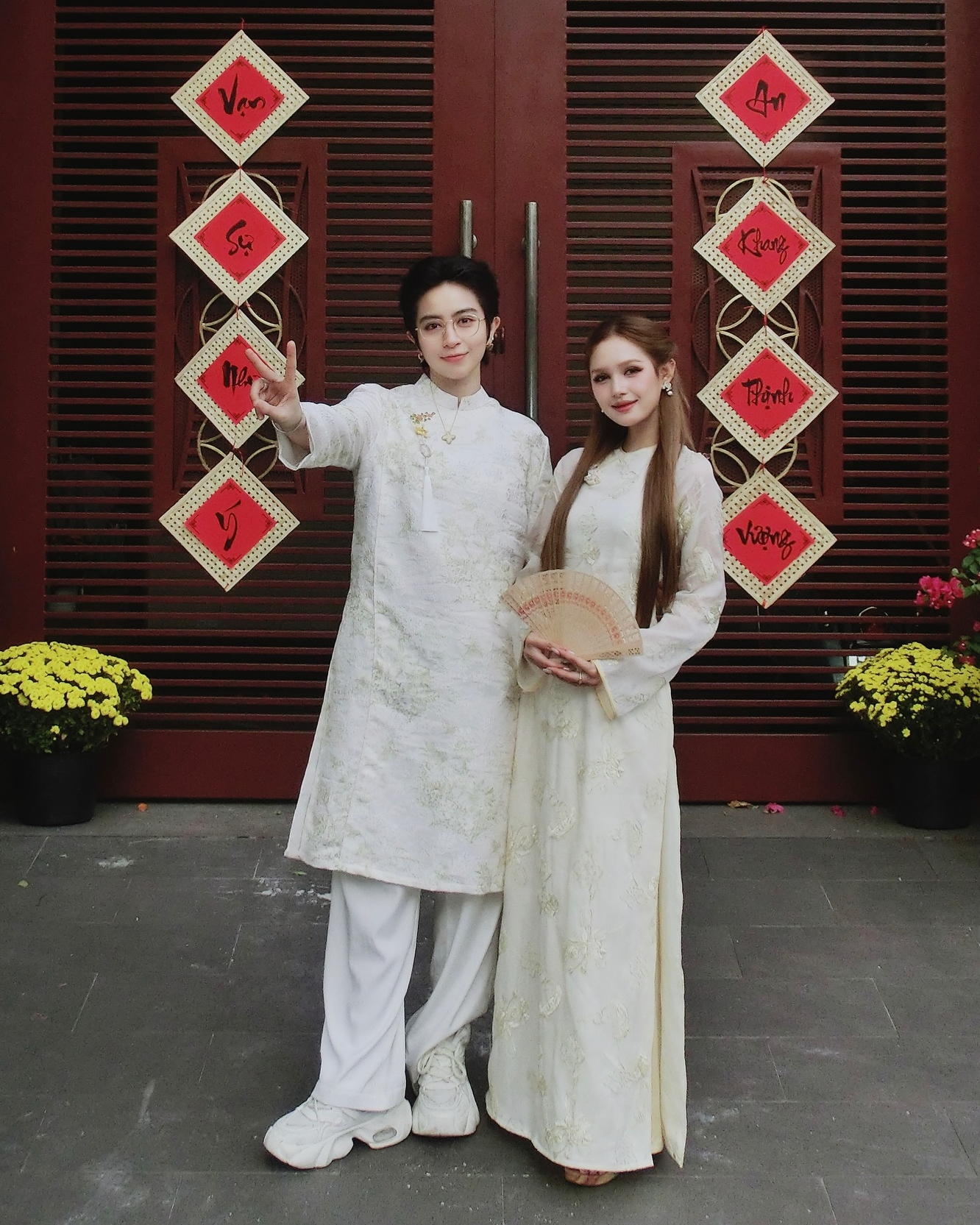 Xo&agrave;i Non v&agrave; Gil L&ecirc; l&ecirc;n đồ như cưới tới nơi!- Ảnh 5.