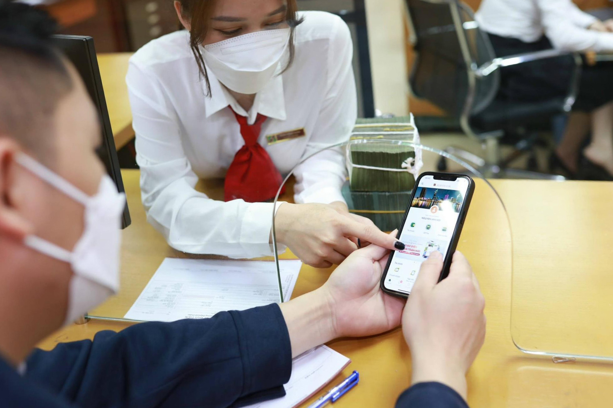 Nhận được khoản tiền sau v&agrave;o t&agrave;i khoản, người d&acirc;n cần ch&uacute; &yacute; th&ocirc;ng b&aacute;o từ c&ocirc;ng an- Ảnh 1.