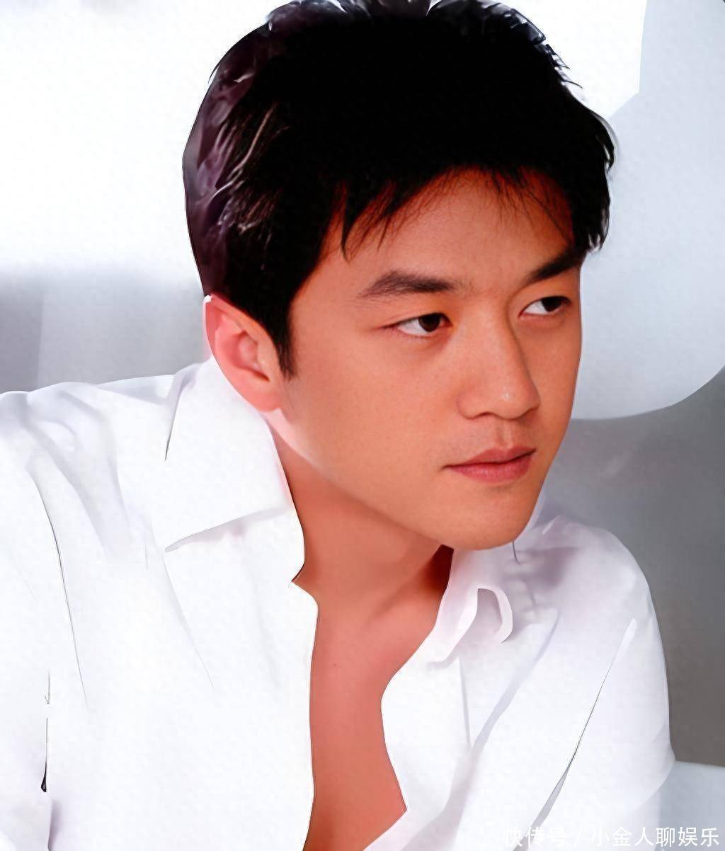 L&yacute; &Aacute; Bằng ngừng b&aacute;n h&agrave;ng online sau phi&ecirc;n livestream 374 tỷ- Ảnh 4.