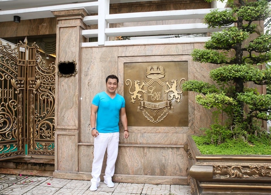 "&Ocirc;ng ho&agrave;ng điện ảnh" đ&igrave;nh đ&aacute;m một thời U60 chưa vợ, sống c&ugrave;ng mẹ trong biệt thự 700m2 ở T&acirc;n B&igrave;nh- Ảnh 5.