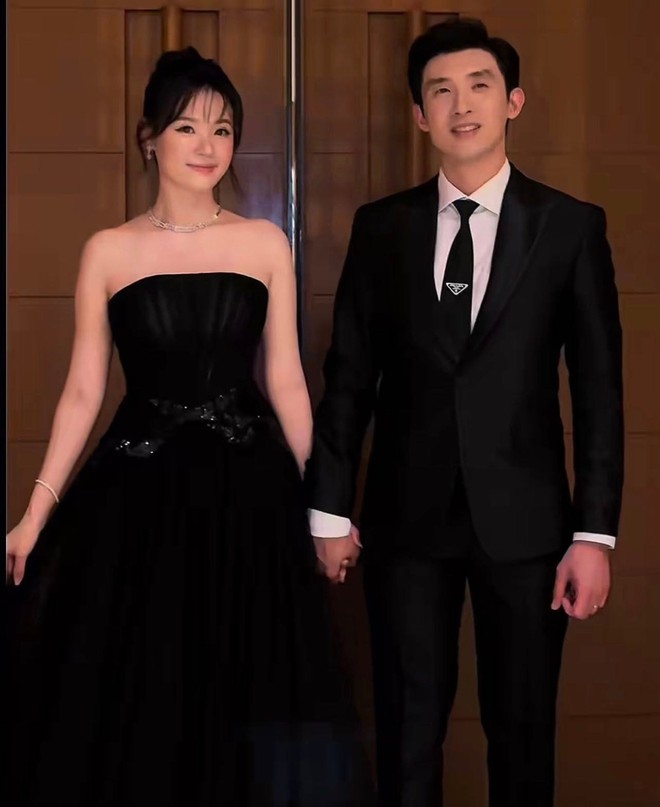 Midu nhận l&agrave;m thư k&yacute;, nhường mọi sự ch&uacute; &yacute; cho chồng- Ảnh 7.