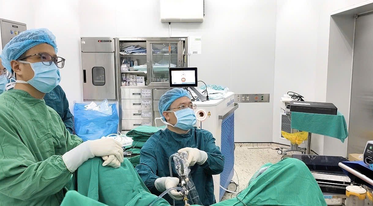 BV Bệnh Nhiệt đới TW cảnh b&aacute;o căn bệnh &acirc;m thầm ở đ&agrave;n &ocirc;ng, nguy cơ ung thư r&igrave;nh rập: Thấy 5 triệu chứng lạ cần đi kh&aacute;m ngay- Ảnh 2.