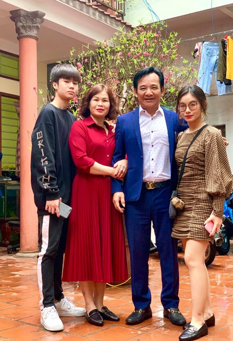 Nam NSƯT sở hữu biệt thự 1.000 m2 ở Thạch Thất n&oacute;i thẳng l&yacute; do lấy vợ l&agrave;m c&ocirc;ng nh&acirc;n, kh&ocirc;ng nhan sắc- Ảnh 3.