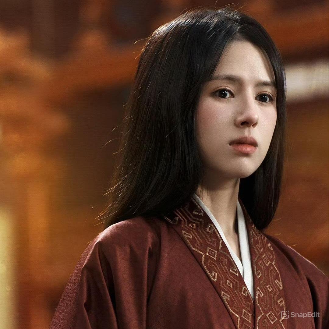 Kh&ocirc;ng ph&acirc;n biệt nổi đ&acirc;y l&agrave; người thật hay ti&ecirc;n tử trong tranh: Nhan sắc thượng hạng ng&agrave;n sao, ăn g&igrave; đẹp thế hả trời- Ảnh 7.