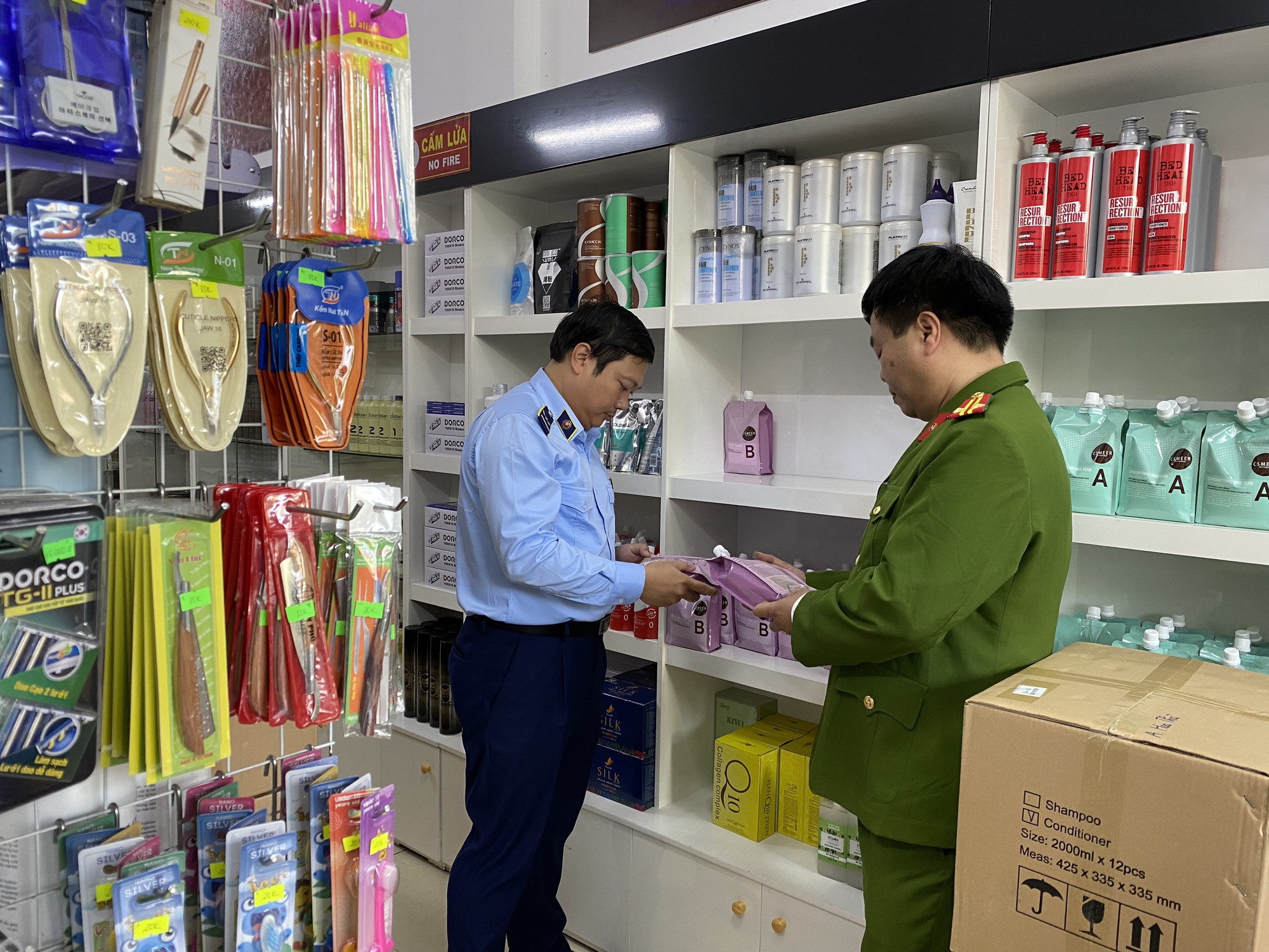 Bộ C&ocirc;ng an ban h&agrave;nh kế hoạch về kiểm tra doanh nghiệp, hộ v&agrave; c&aacute; nh&acirc;n kinh doanh trong năm 2026- Ảnh 1.