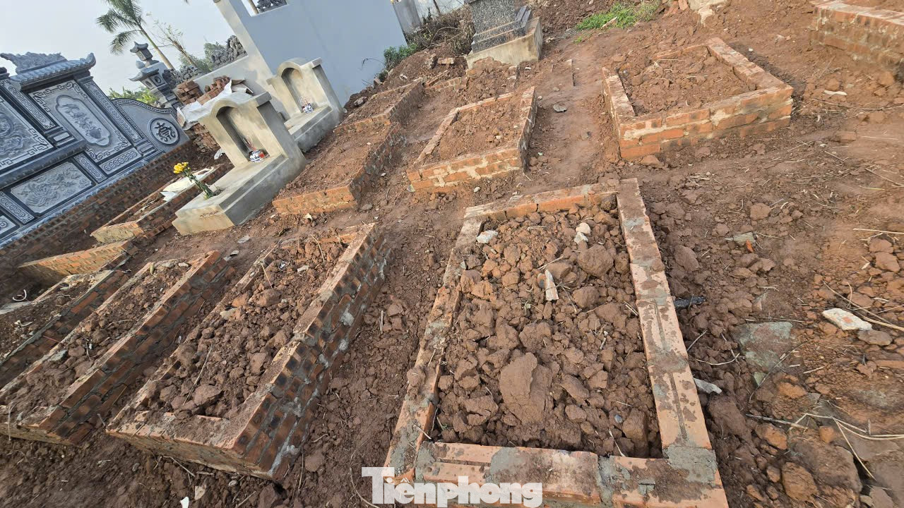 X&acirc;y hơn 80 mộ giả để 'giữ chỗ'- Ảnh 6.