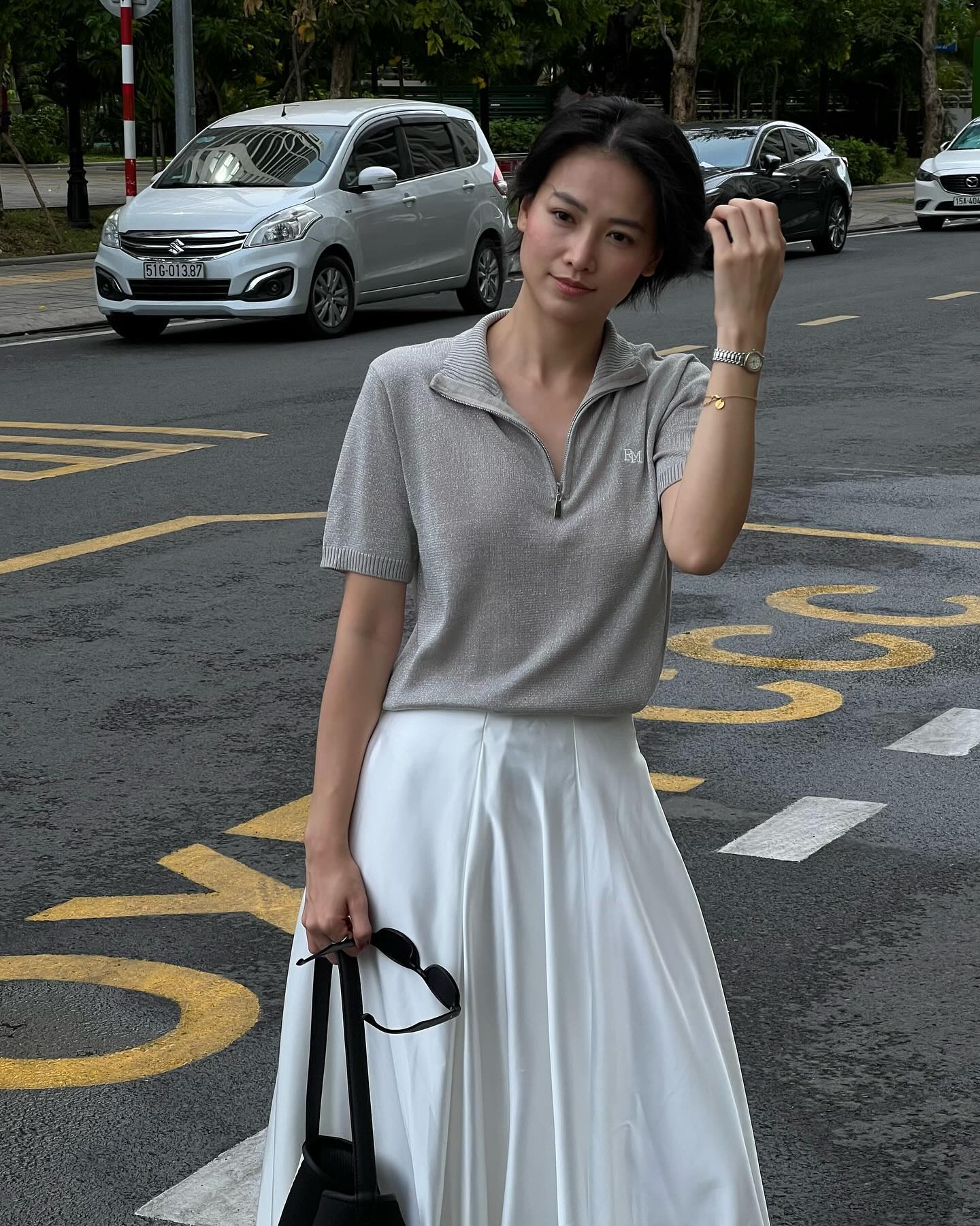 3 mỹ nh&acirc;n Việt c&oacute; style m&ugrave;a xu&acirc;n đẹp m&atilde;n nh&atilde;n: Phối đồ trẻ trung m&agrave; vẫn sang chảnh ch&iacute;nh l&agrave; đ&acirc;y- Ảnh 11.