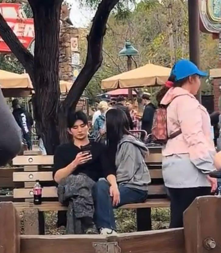 Hoa hậu chia tay kỹ sư AI sau 2 ng&agrave;y th&agrave;nh đ&ocirc;i, nh&agrave; trai liền lộ ảnh th&acirc;n mật b&ecirc;n người mới- Ảnh 3.