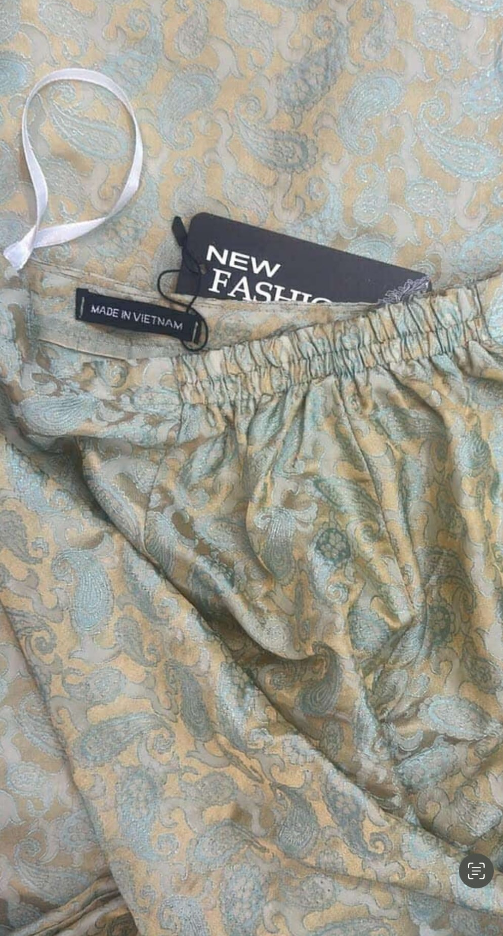 C&ocirc; g&aacute;i "b&oacute;c phốt" shop online v&igrave; chiếc &aacute;o d&agrave;i 4 triệu thảm họa- Ảnh 2.