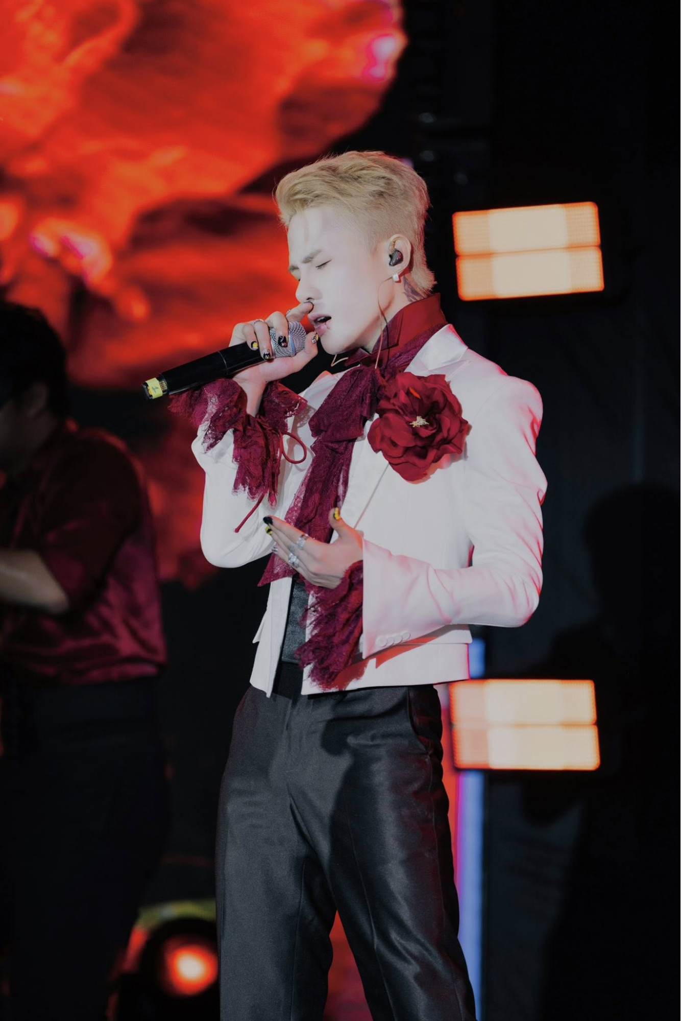 Trường Giang n&oacute;i g&igrave; về bản nhạc phim g&acirc;y tranh c&atilde;i do Jack h&aacute;t?- Ảnh 2.