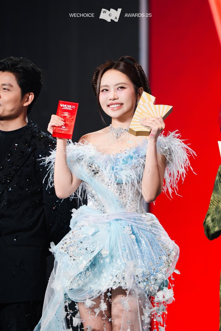 Phương Mỹ Chi nhập vai T&oacute;c Ti&ecirc;n quậy banh MXH, ch&iacute;nh chủ phải nhắc nhở 1 điều- Ảnh 10.