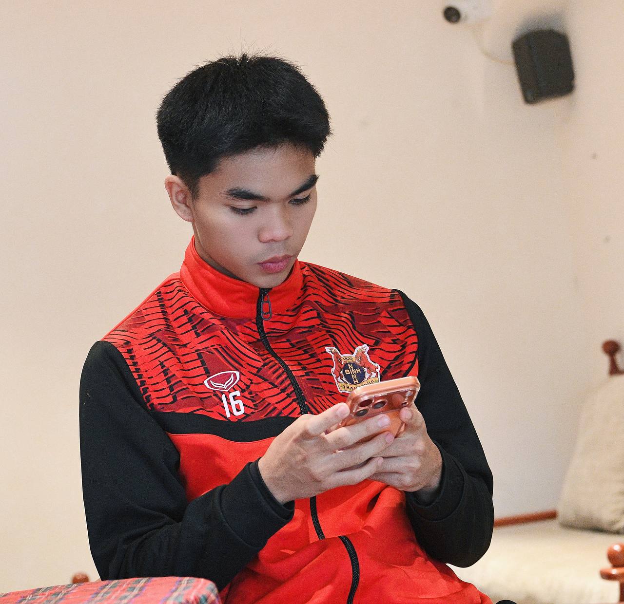 Phỏng vấn L&ecirc; Ph&aacute;t U23 Việt Nam: 