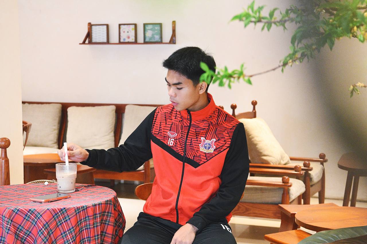 Phỏng vấn L&ecirc; Ph&aacute;t U23 Việt Nam: 