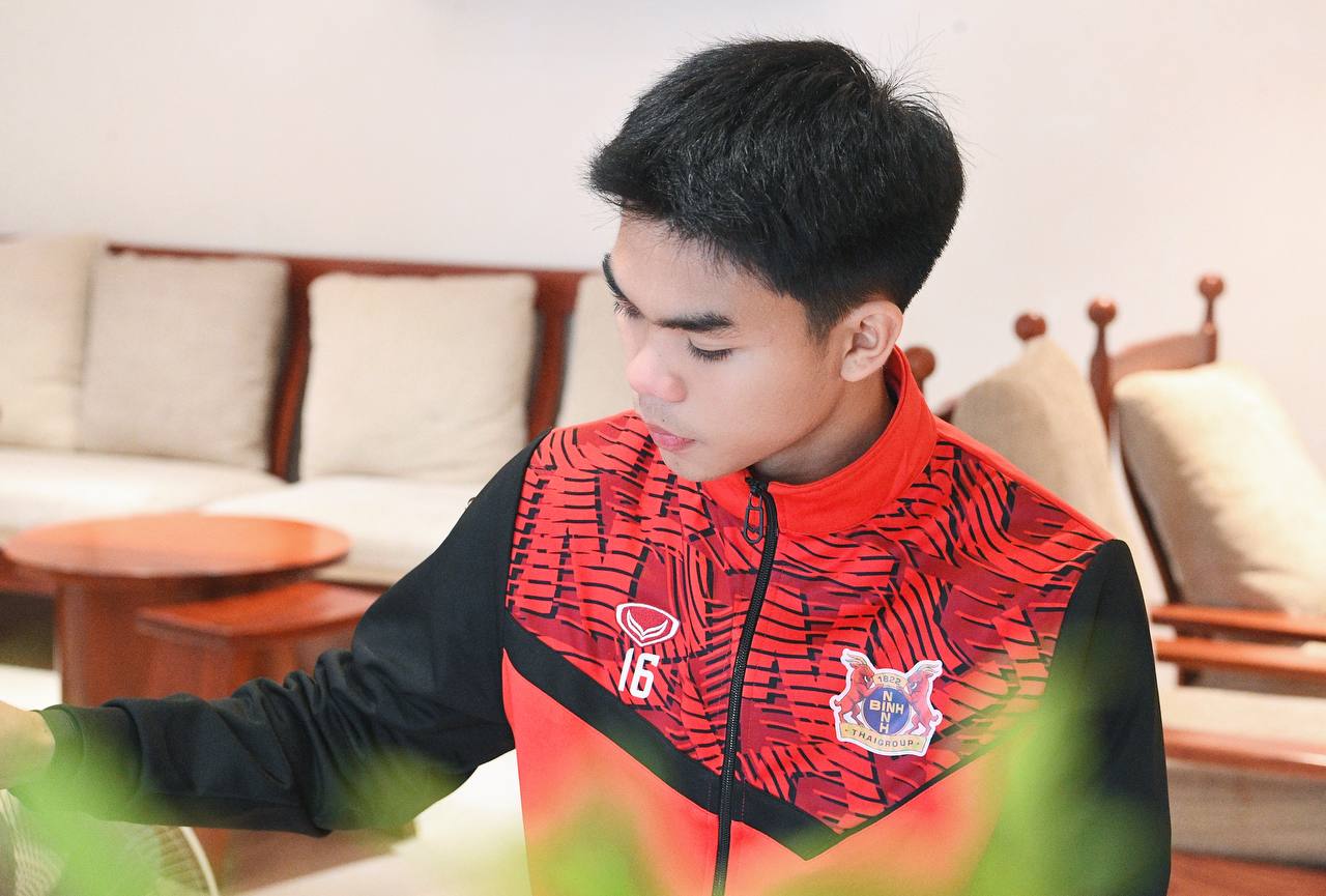 Phỏng vấn L&ecirc; Ph&aacute;t U23 Việt Nam: 