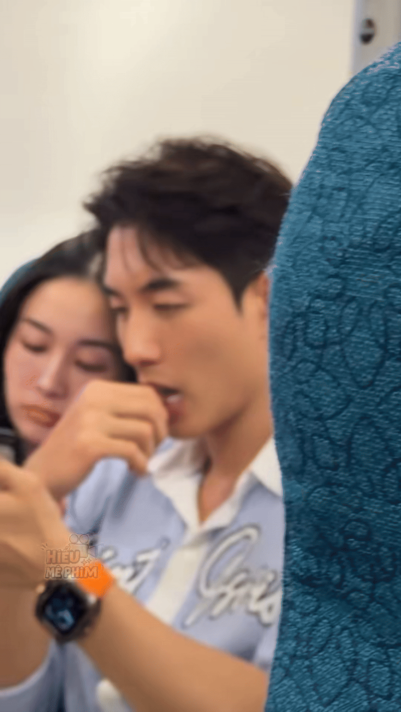 Vbiz c&oacute; cặp sao nghi 