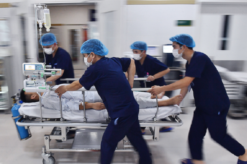 Cảnh b&aacute;o hội chứng hủy cơ v&acirc;n do tập luyện qu&aacute; sức- Ảnh 1.