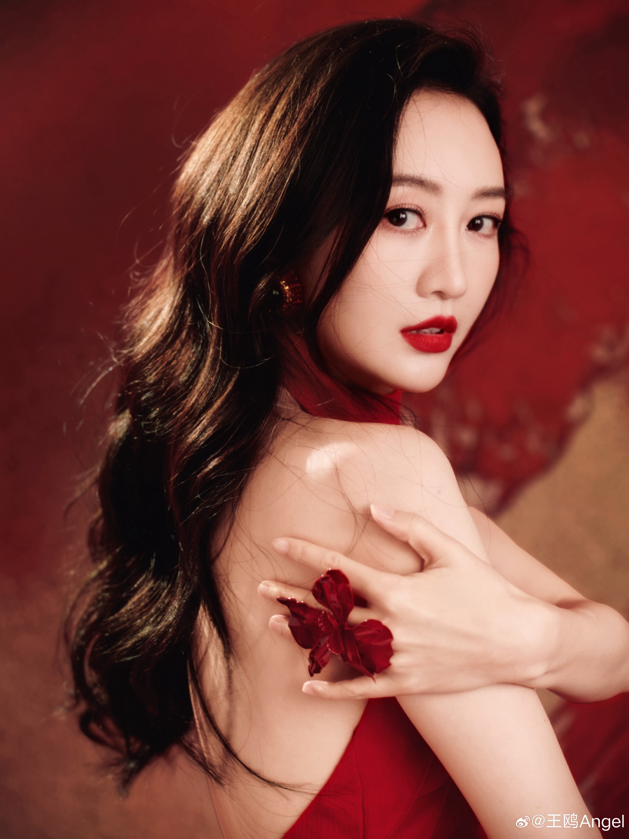 Nữ diễn vi&ecirc;n bị gh&eacute;t nhất showbiz sắp đ&oacute;n con thứ 2- Ảnh 1.