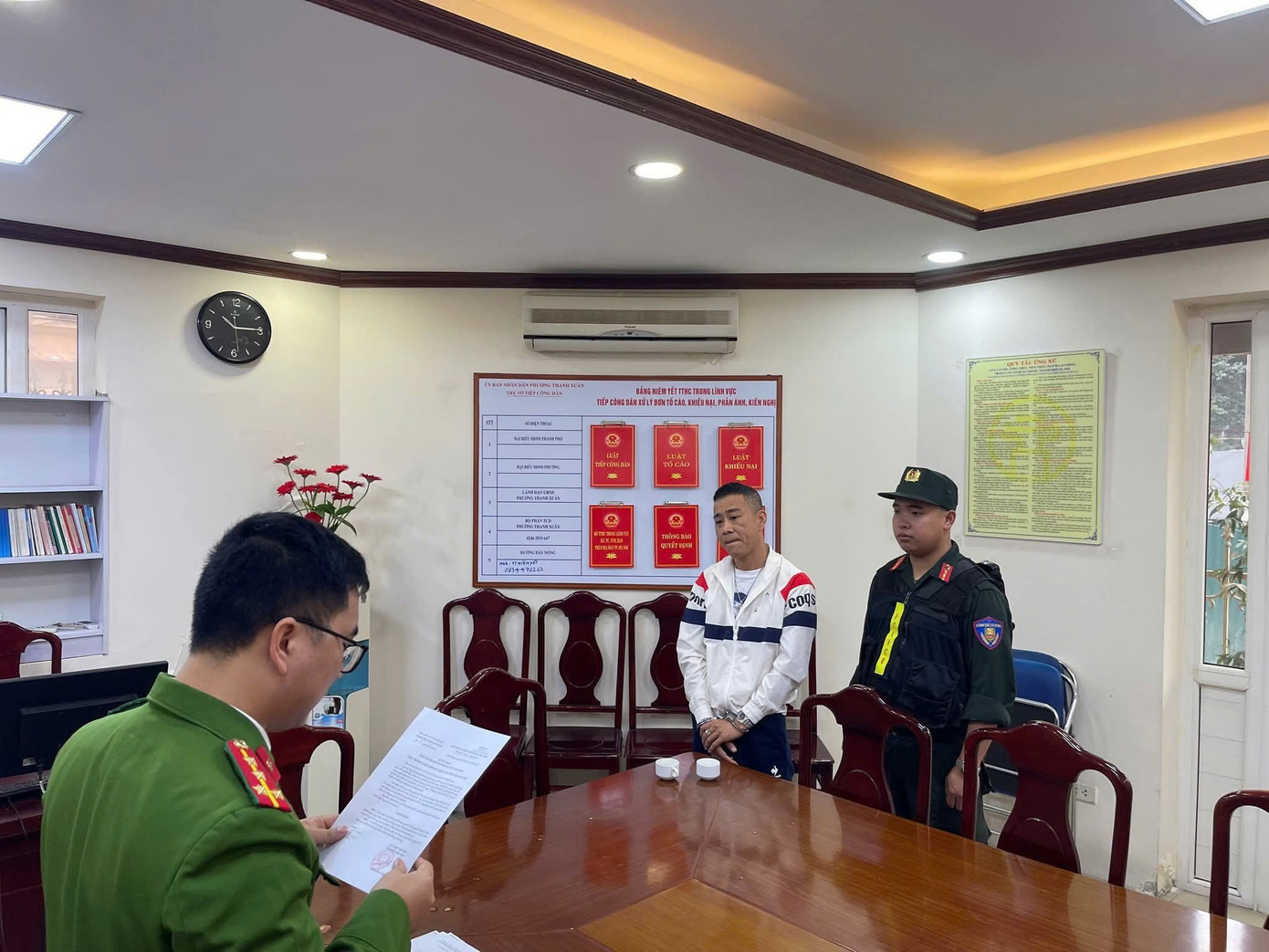 TikToker Tuấn "Ve" bị bắt trong đường d&acirc;y nhập lậu xe m&ocirc; t&ocirc; ph&acirc;n khối lớn- Ảnh 1.