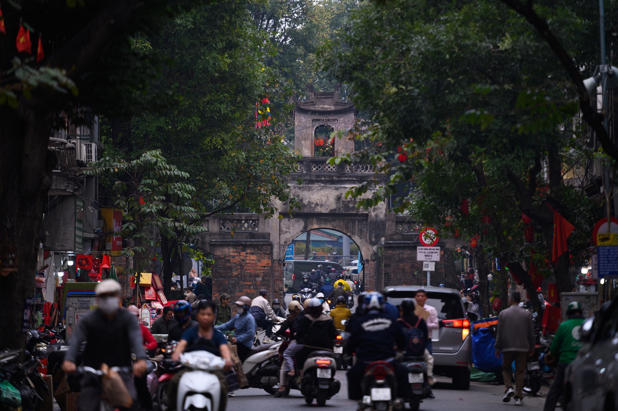 26 Tết rồi, ra m&agrave; xem H&agrave; Nội đ&atilde; cỡ n&agrave;y!- Ảnh 13.