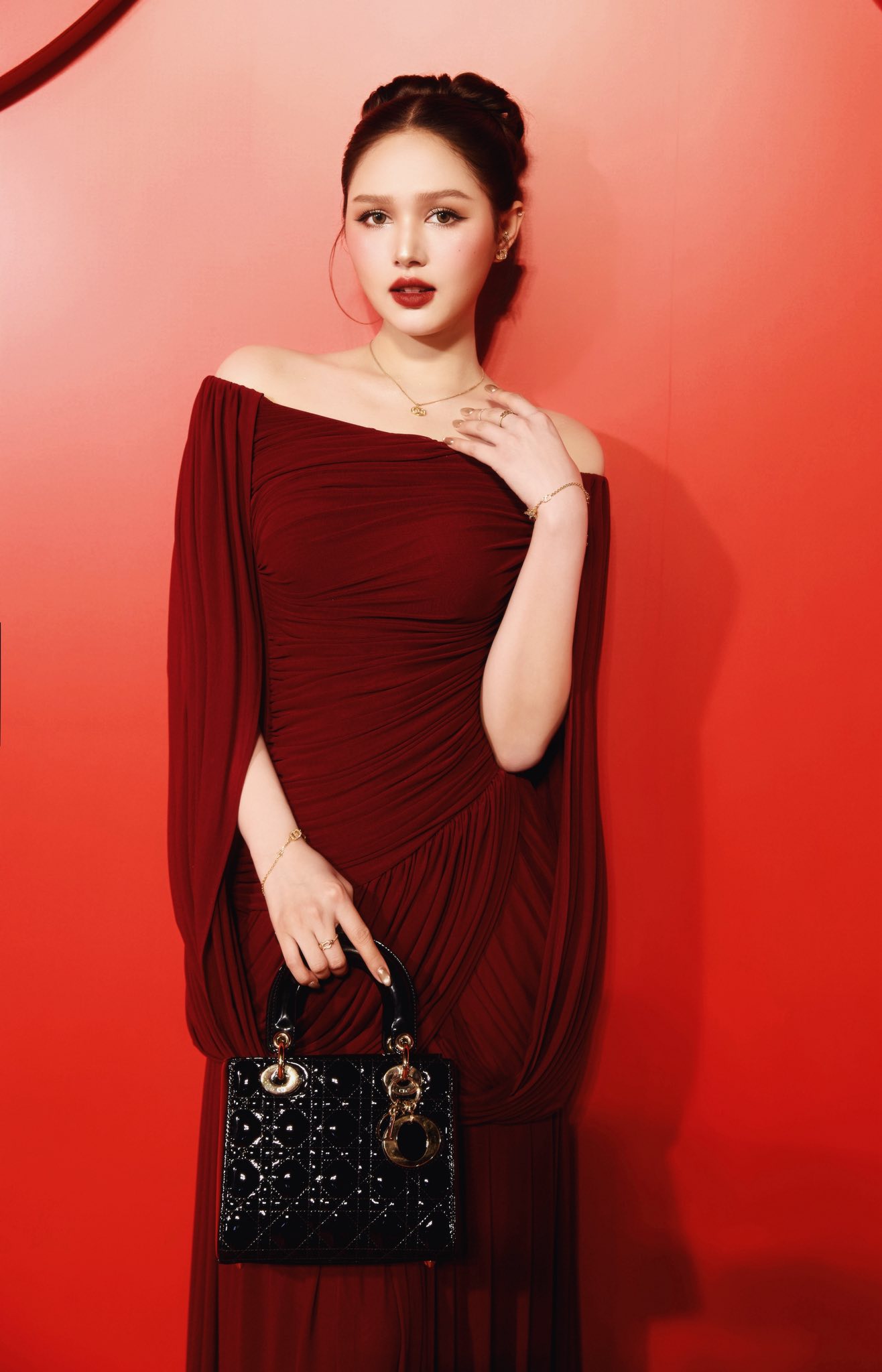 Xoài Non lộ nhan sắc thật qua camera thường- Ảnh 4. Xoài Non lộ nhan sắc thật qua camera thường- Ảnh 4.