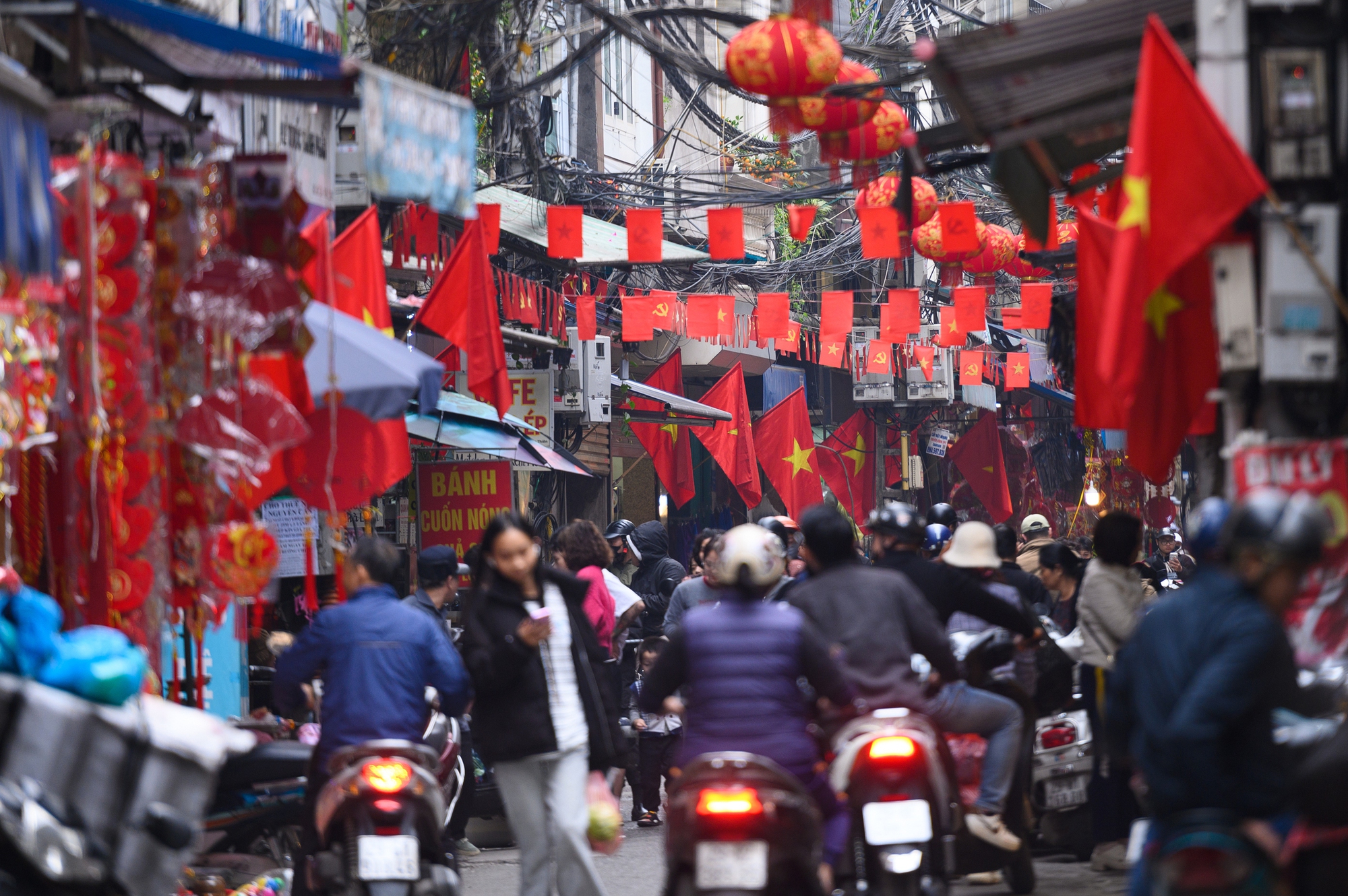 26 Tết rồi, ra m&agrave; xem H&agrave; Nội đ&atilde; cỡ n&agrave;y!- Ảnh 12.