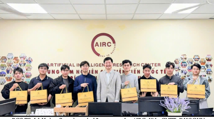 Chuyện nh&agrave; khoa học Việt 6 năm liền v&agrave;o top 10.000 ảnh hưởng nhất thế giới- Ảnh 2.