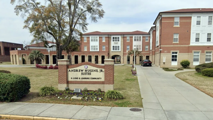 Mỹ: Xả s&uacute;ng tại Đại học Nam Carolina, hai người thiệt mạng- Ảnh 1.