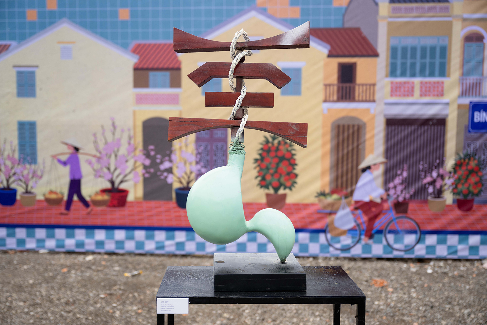 Cảnh tượng bất ngờ trước kh&ocirc;ng gian mới c&ocirc;ng vi&ecirc;n ph&iacute;a Đ&ocirc;ng hồ Gươm- Ảnh 9.