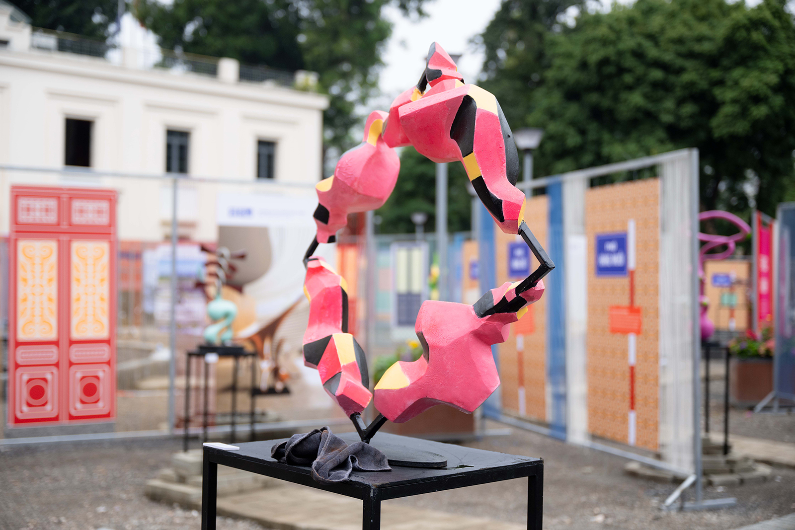 Cảnh tượng bất ngờ trước kh&ocirc;ng gian mới c&ocirc;ng vi&ecirc;n ph&iacute;a Đ&ocirc;ng hồ Gươm- Ảnh 7.