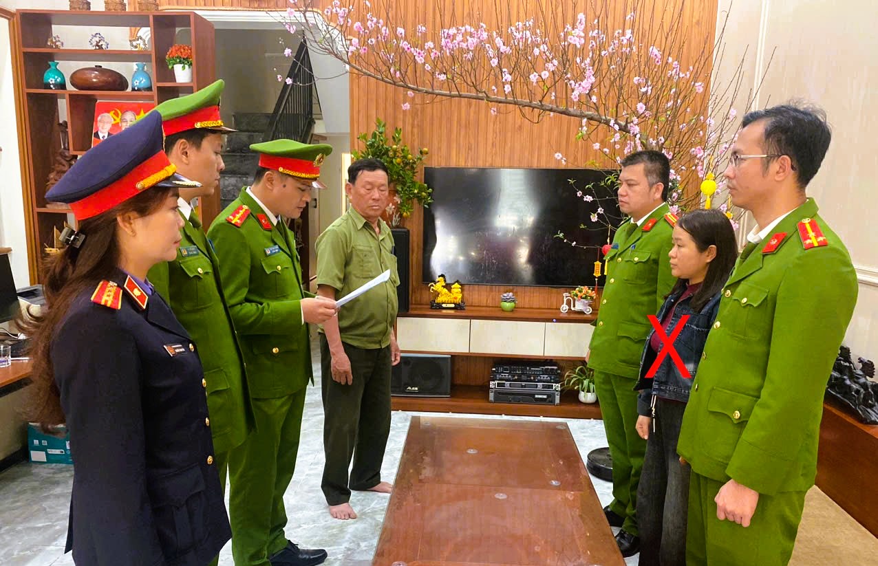 Khởi tố 2 giám đốc kinh doanh xe điện lớn nhất ở Thanh Hóa- Ảnh 2.