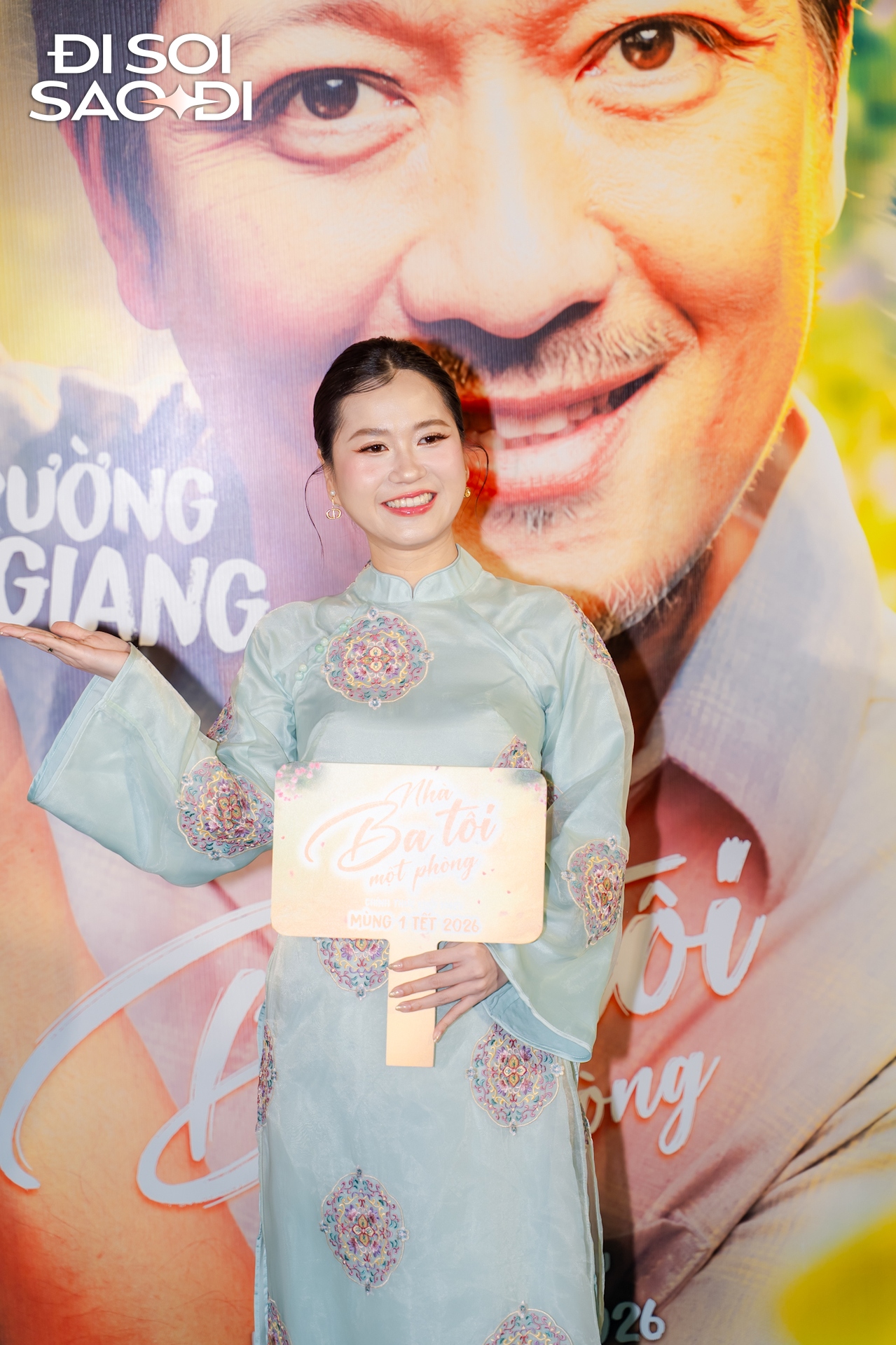 Thảm đỏ HOT nhất h&ocirc;m nay: Nh&atilde; Phương - Midu đẹp mướt mượt thấy l&agrave; m&ecirc;, Hiền Hồ nhợt nhạt k&eacute;m sắc kh&ocirc;ng ngờ- Ảnh 12.