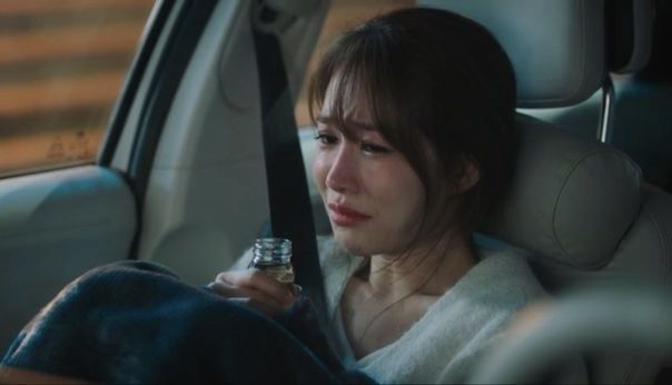 C&ocirc; g&aacute;i 29 tuổi cứ nghĩ đến Tết l&agrave; đau quặn bụng, b&aacute;c sĩ cảnh b&aacute;o 1 căn bệnh kh&ocirc;ng hiếm gặp- Ảnh 1.