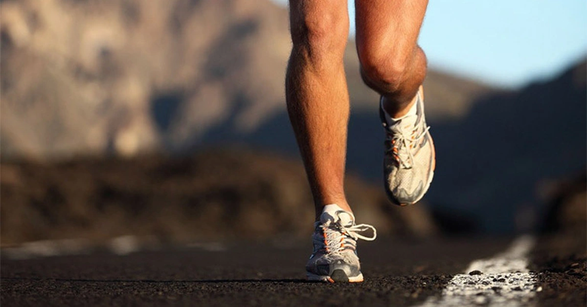 Người đ&agrave;n &ocirc;ng 25 tuổi đột ngột tử vong v&igrave; th&oacute;i quen chạy bộ "chẳng giống ai"- Ảnh 1.