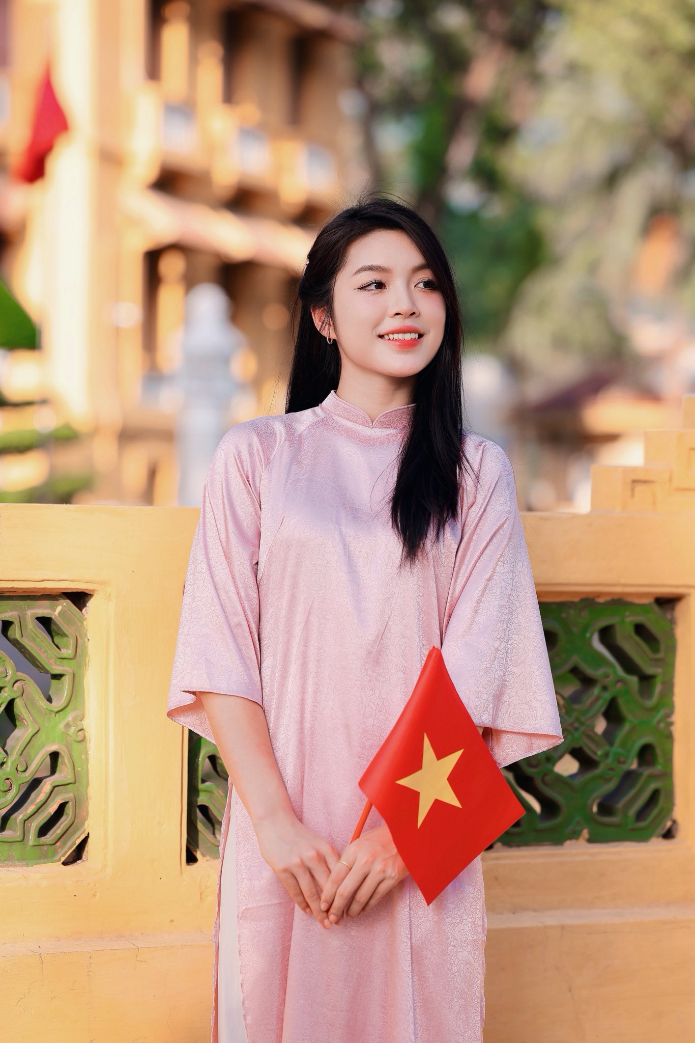 "Thi&ecirc;n thần" b&oacute;ng chuyền Việt Nam lọt Top 10 thế giới: Visual tựa n&agrave;ng thơ, tung bộ ảnh Tết "vạn người m&ecirc;"- Ảnh 2.