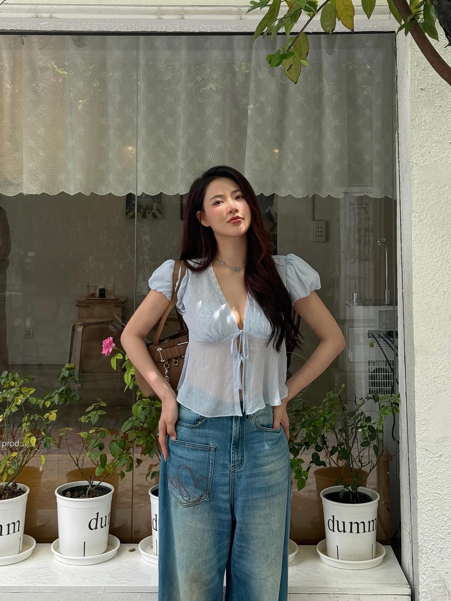 Nữ ch&iacute;nh phim "Kh&ocirc;ng giới hạn" khiến ai cũng phải c&ocirc;ng nhận l&agrave; v&ocirc; c&ugrave;ng xinh đẹp, style ngo&agrave;i đời rất xuất sắc- Ảnh 6.