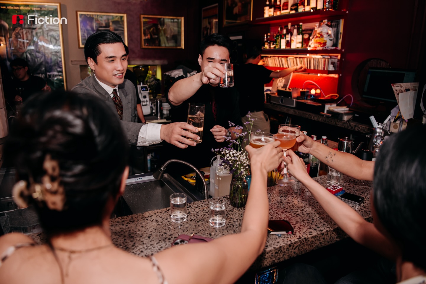 Cuối c&ugrave;ng đ&atilde; t&igrave;m thấy một Listening Bar đậm chất điện ảnh giữa T&acirc;n Định cho những ai muốn 