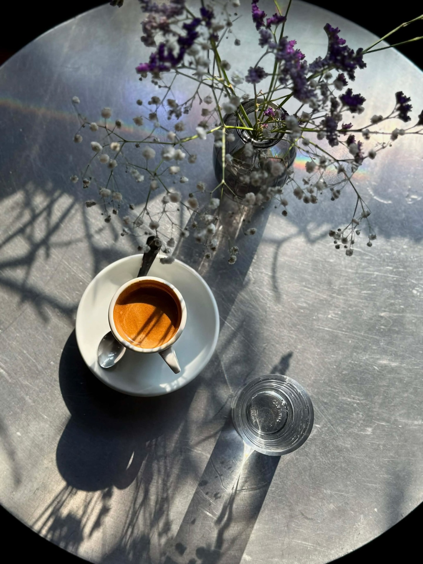 Cuối c&ugrave;ng đ&atilde; t&igrave;m thấy một Listening Bar đậm chất điện ảnh giữa T&acirc;n Định cho những ai muốn 