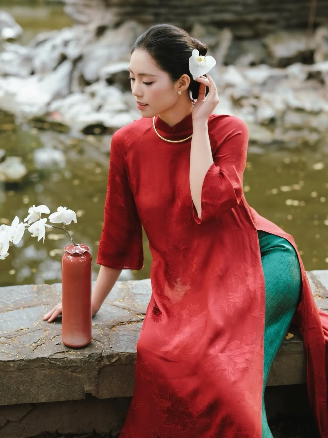 D&agrave;n hoa, &aacute; hậu khoe d&aacute;ng với &aacute;o d&agrave;i Tết- Ảnh 13.