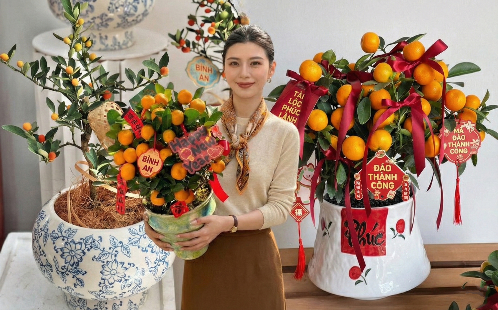 Chưa rinh chậu quất n&agrave;y coi như Tết vơi đi một nửa: Nhỏ th&ocirc;i nhưng "g&aacute;nh" trọn kh&ocirc;ng kh&iacute; xu&acirc;n trong nh&agrave;- Ảnh 1.