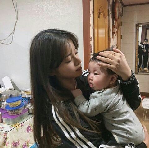 Nếu mẹ đang c&oacute; những kiểu h&agrave;nh xử n&agrave;y, đừng tr&aacute;ch v&igrave; sao con kh&ocirc;ng nghe lời- Ảnh 2.