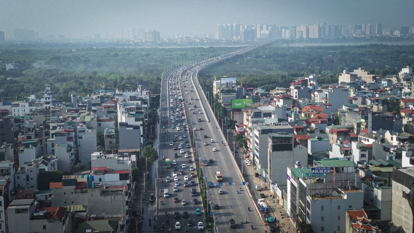 H&agrave; Nội s&aacute;ng 27 Tết: D&ograve;ng người nh&iacute;ch từng m&eacute;t rời cửa ng&otilde; Thủ đ&ocirc;- Ảnh 2.