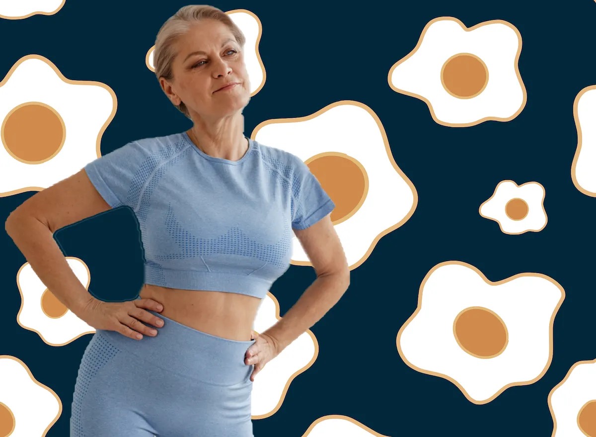 Ngo&agrave;i 60 tuổi, nếu kh&ocirc;ng muốn cơ bắp "hao hụt" từng ng&agrave;y th&igrave; n&ecirc;n ăn 4 thực phẩm quen thuộc n&agrave;y: Giữ d&aacute;ng trẻ, đi lại vững v&agrave;ng- Ảnh 1.