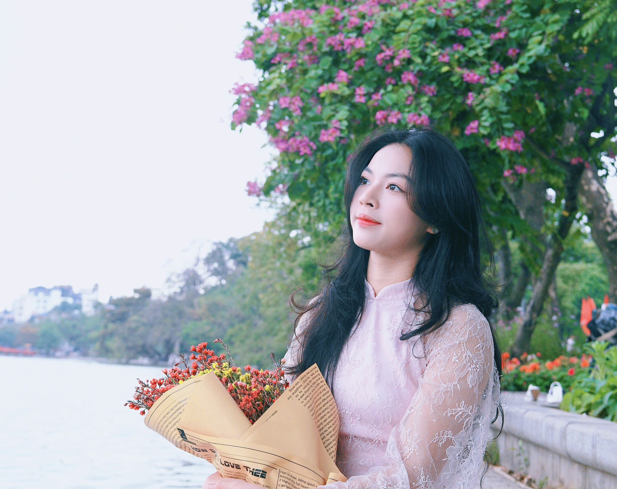 Ng&agrave;y Tết gặp Kim Anh - &ldquo;Nữ thần biết bay&rdquo; 19 tuổi g&acirc;y sốt Đ&ocirc;ng Nam &Aacute;, visual 