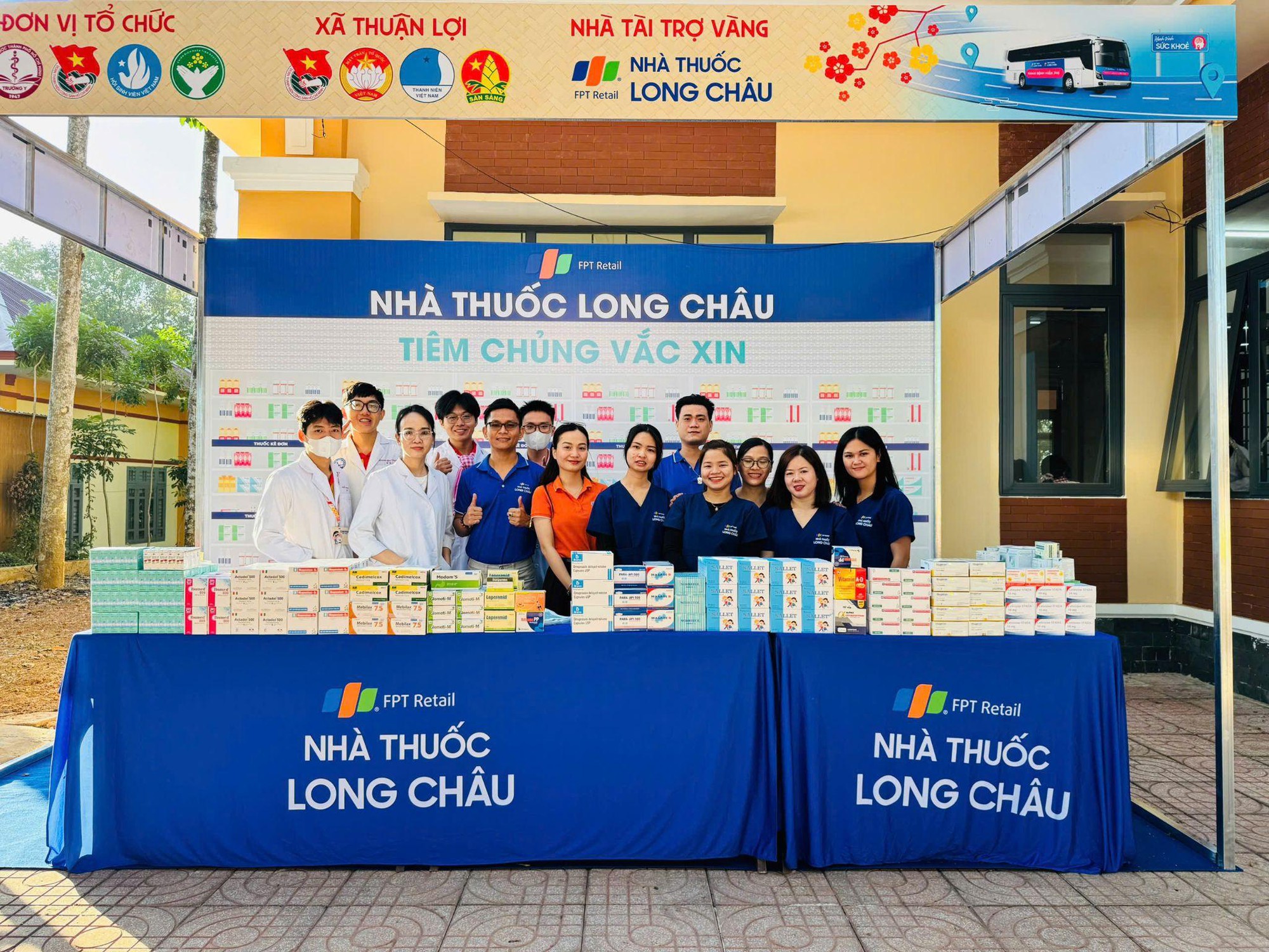 Đưa Tết ấm đến gần hàng nghìn hoàn cảnh khó khăn: Hành trình tiếp nối lan tỏa yêu thương của Long Châu trong mùa xuân 2026- Ảnh 2. Đưa Tết ấm đến gần hàng nghìn hoàn cảnh khó khăn: Hành trình tiếp nối lan tỏa yêu thương của Long Châu trong mùa xuân 2026- Ảnh 2.