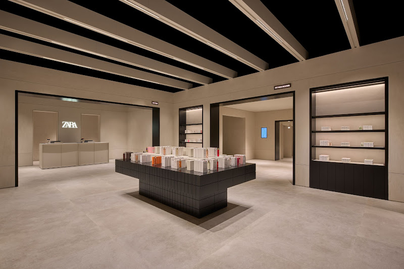 Kh&aacute;m ph&aacute; kh&ocirc;ng gian concept store mới của Zara tại Hanoi Centre- Ảnh 6.